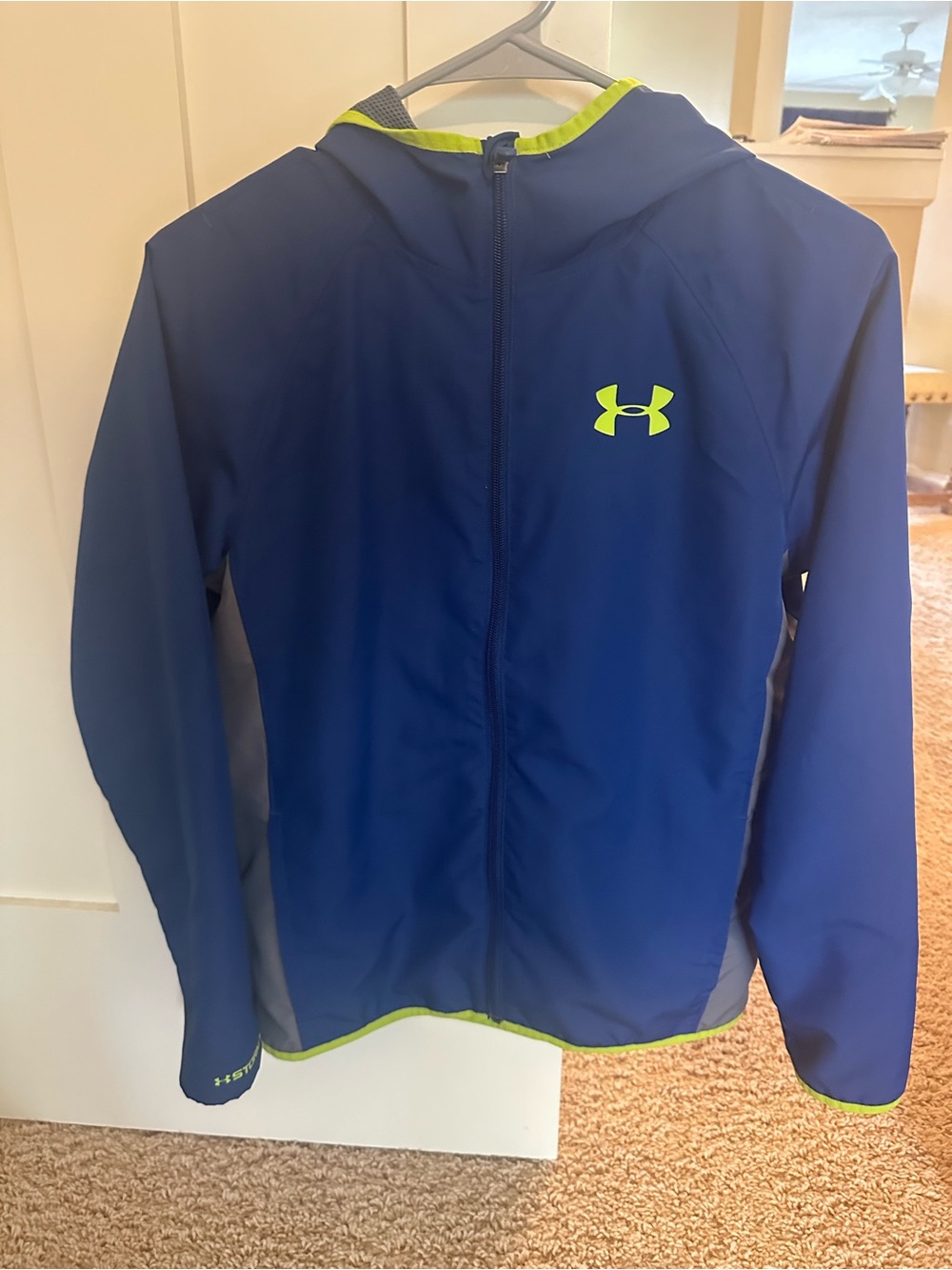 Boys Under Armour lightweight jacket